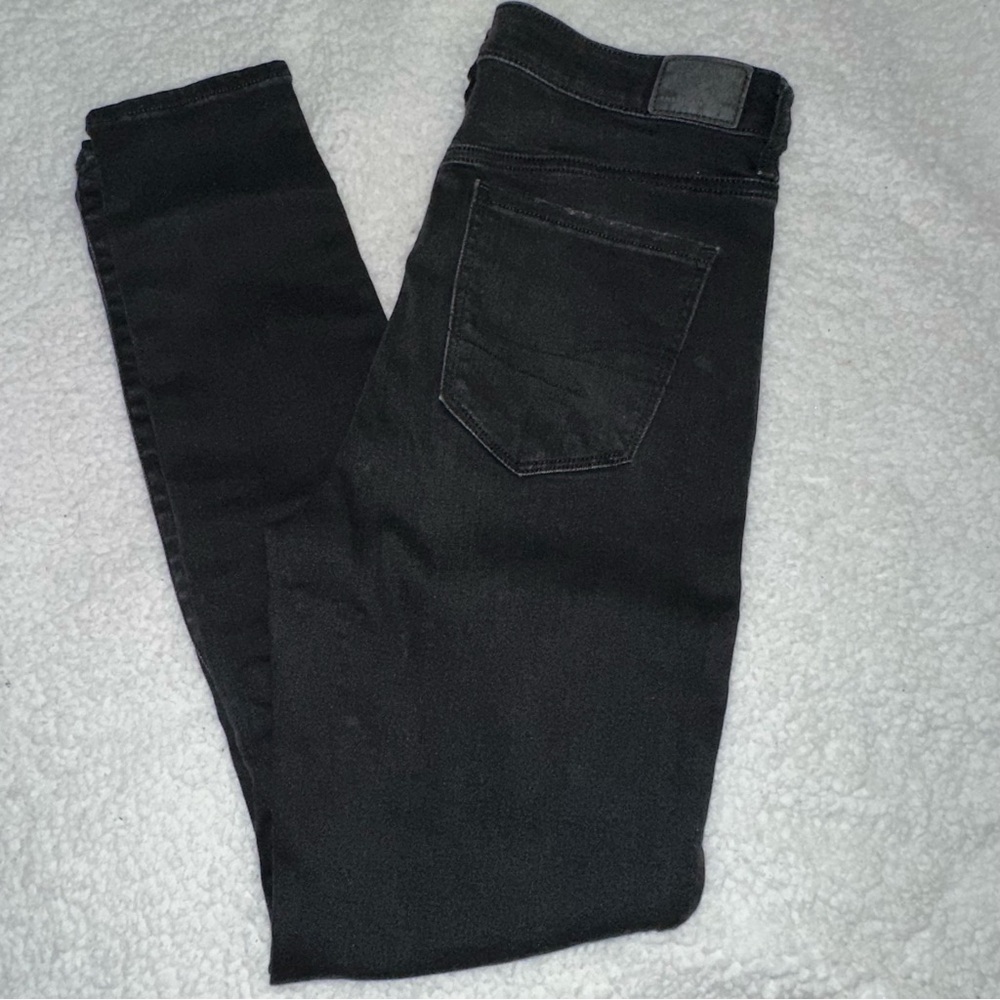 American Eagle Black Super High Rise Jeggings